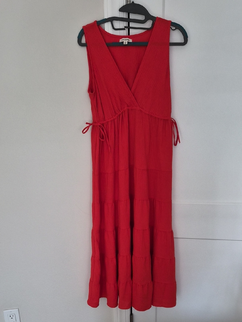 Max Studio Red Sleeveless V-Neck Tiered Maxi Dress